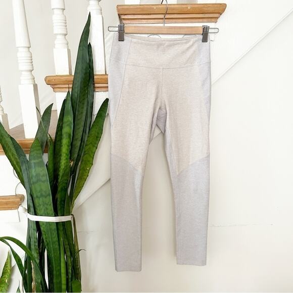 Outdoor Voices Gray Two Tone Techsweat Activewear Leggings Size XS - Picture 2 of 5